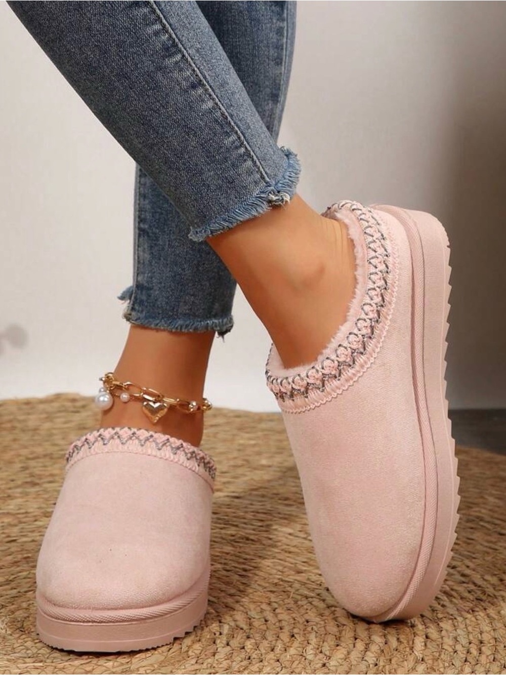 Women’s Blush Pink Slip-On Platform Mules